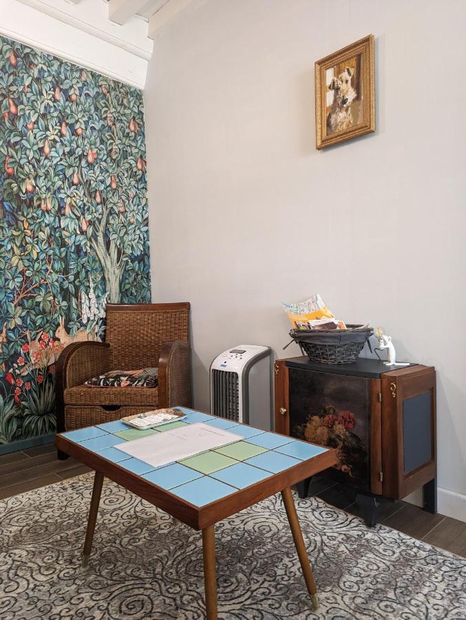 Chez Nick Et Martine Suite Privative Palinges Exteriér fotografie
